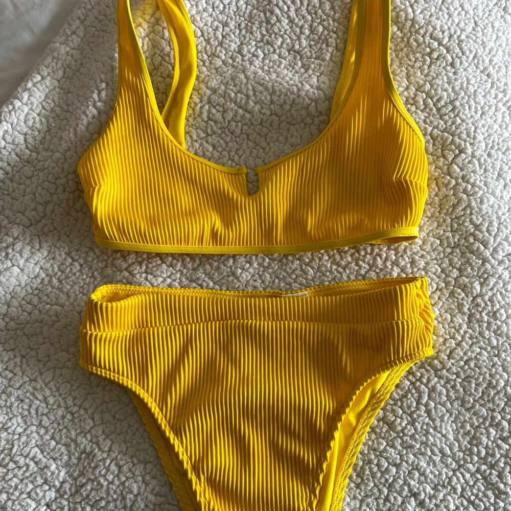 Hollister yellow ribbed high waisted bikini